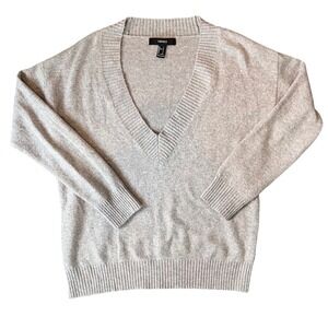 Forever 21 Gray Cashmere V Neck Long Sleeve Knit‎ Sweater Women's Size S